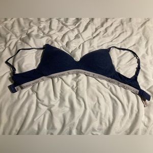 VICTORIA’S SECRET Bra, Size 34B